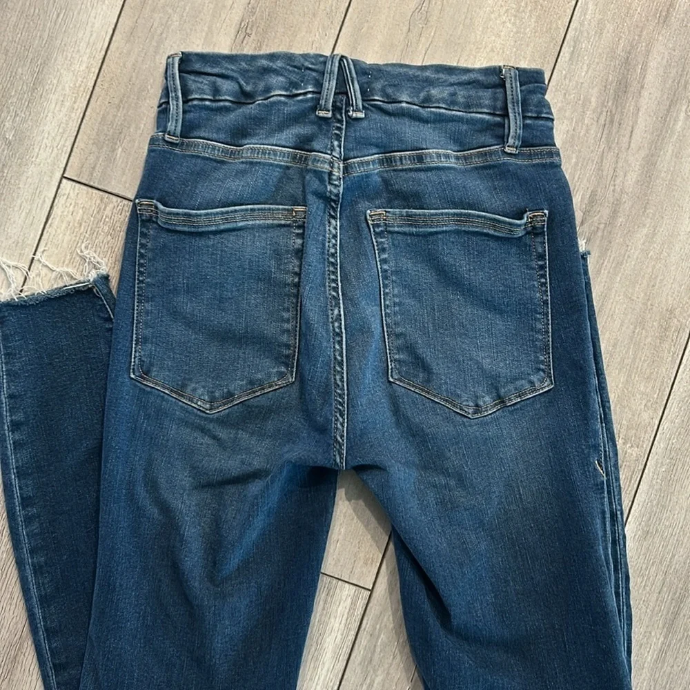 Good American Good Waist Crop jeans size 25